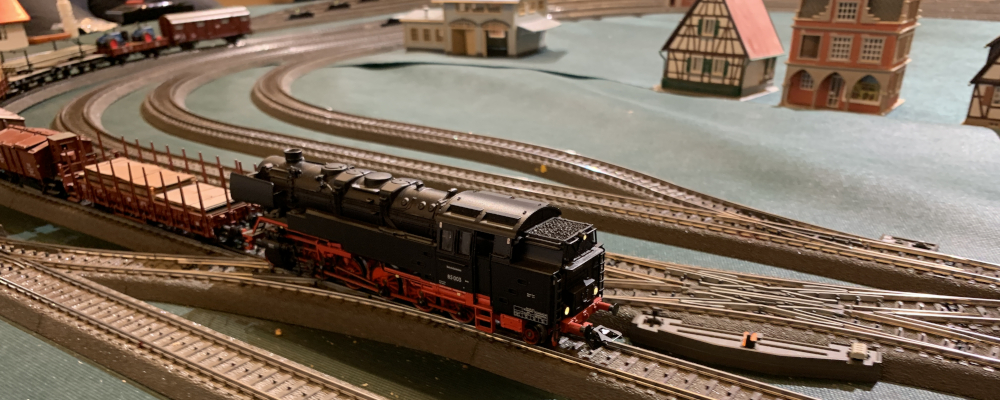 Bild einer Märklin Modulanlage während der Ausstellung im Feuerwehr Museum Norderstedt (März-April 2025).